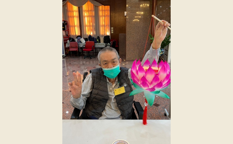 9e7d738b-93fa-4535-9e10-c8971e975ff4