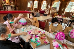 1c355470-afd6-440c-a1e2-1d46ab5885c0